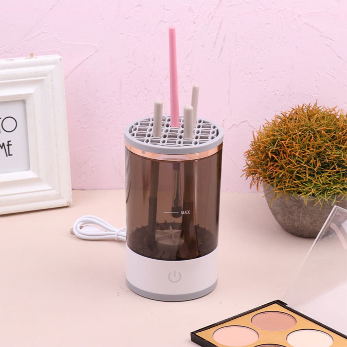USB Electric Makeup Brush Cleaner – Portable & Automatic